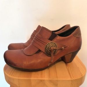 Vintage Remonte Dorndorf Leather ankle booties Size 7